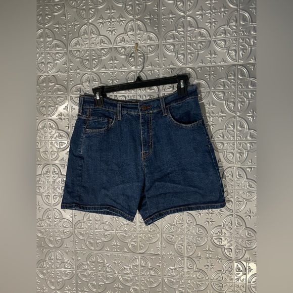 Levis 515 Dark Wash Denim Jean Shorts Size 10 - Picture 1 of 5